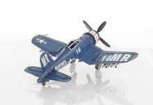 Load image into Gallery viewer, 1944 F4U Corsair 1:31
