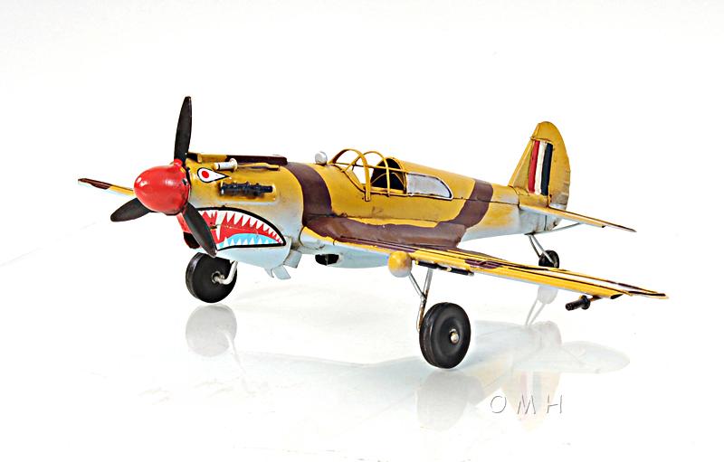 1941 Curtiss Hawk 81A 1:29